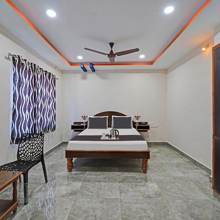 Capital O Lakshmi Residency Hotel Tirupati Buitenkant foto