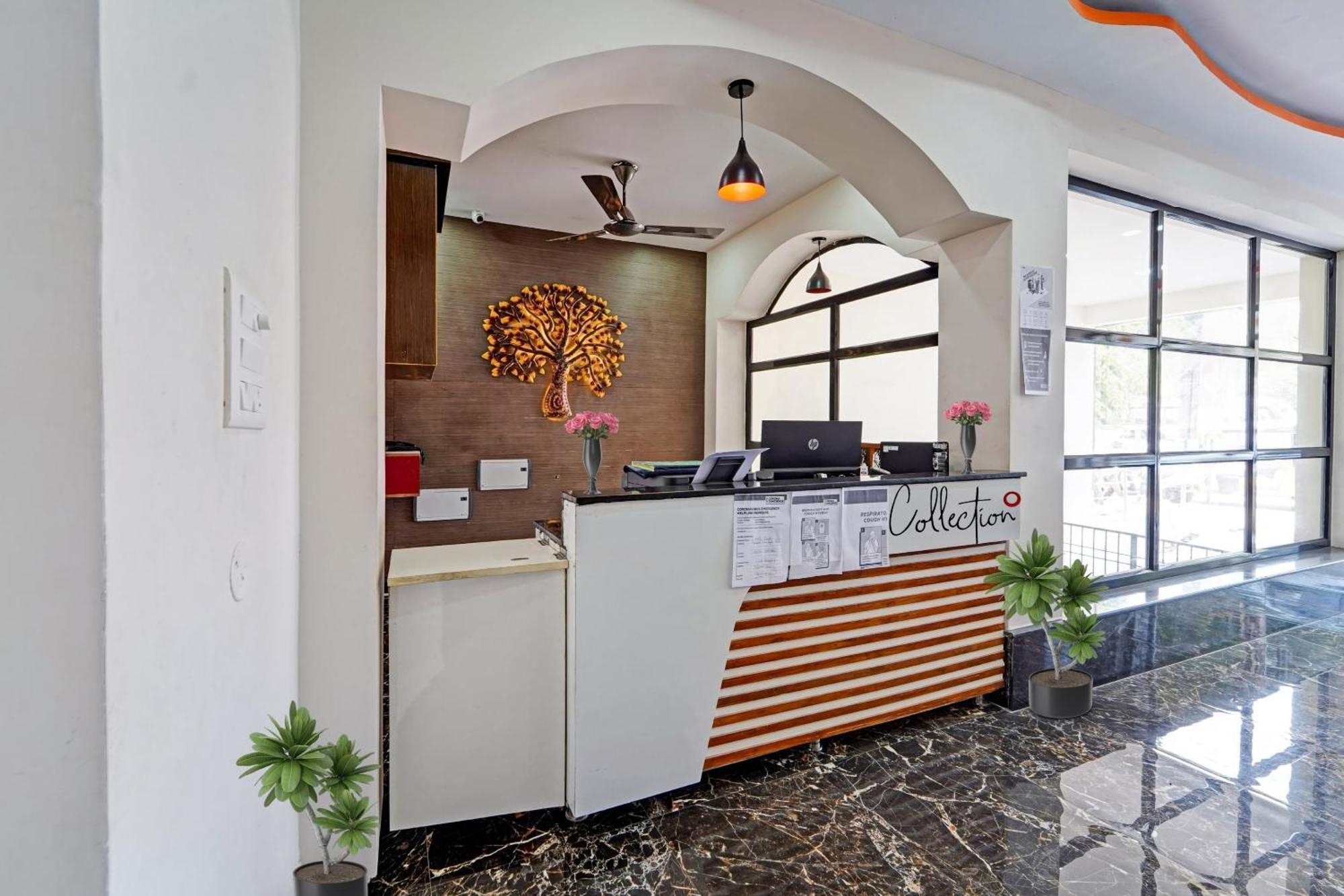 Capital O Lakshmi Residency Hotel Tirupati Buitenkant foto